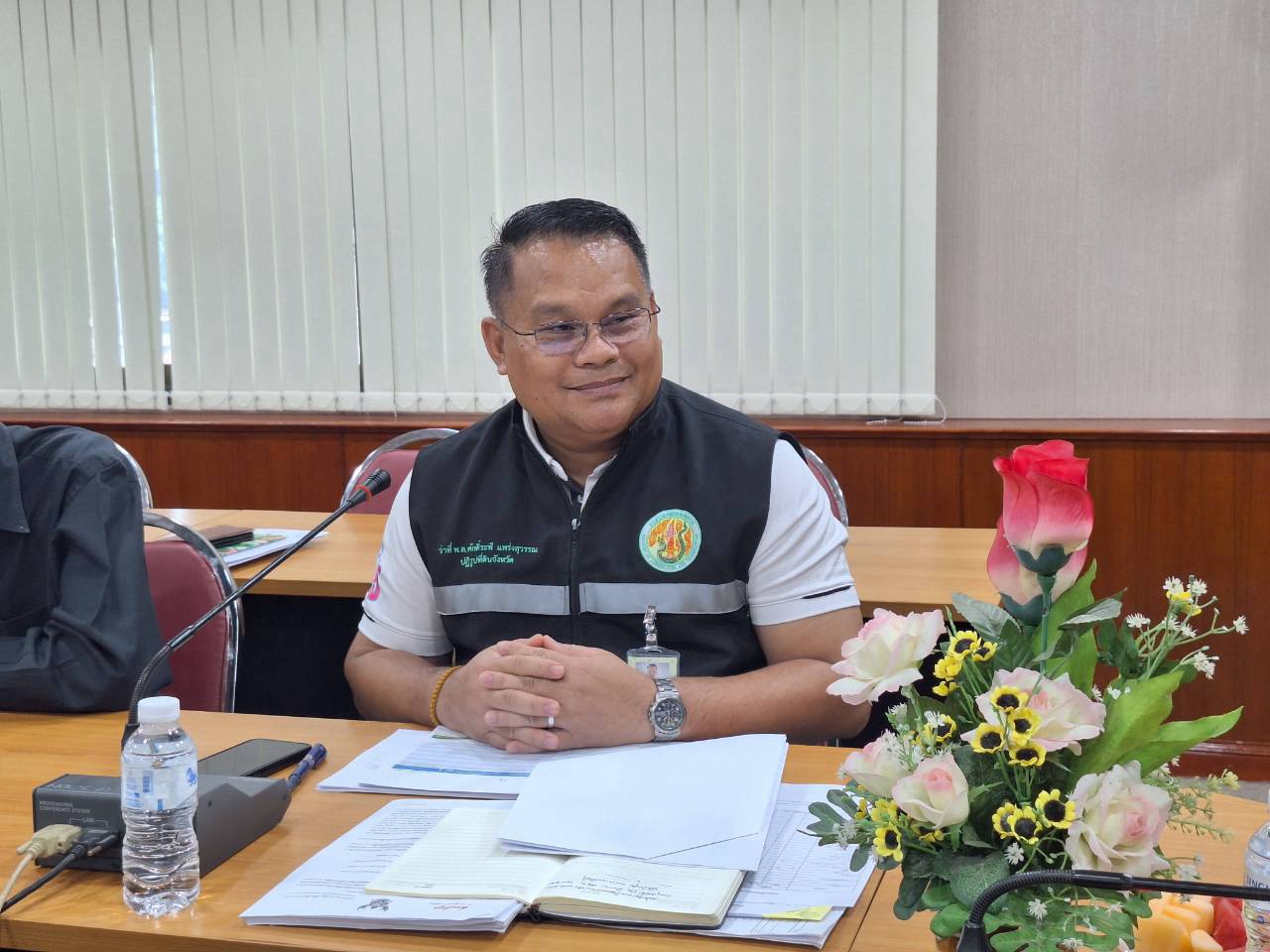 title - ผู้ตรวจราชการ ส.ป.ก. ลงพื้นที่จังหวัดร้อยเอ็ด และจังหวัดกาฬสินธุ์ ประชุมตรวจราชการและติดตามความก้าวหน้าผลการดำเนินงาน รอบที่ 2 